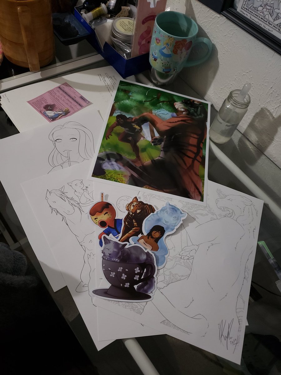 Natrats_curios's tweet photo. Got some wonderful patreon rewards from the amazing @PrincessSkyeArt I love the stickers so much thank you! I'll share what I am doing with my sticker collection tomorrow!

#princesssky #patreon #stickers #art https://t.co/k5oX5MbIGF