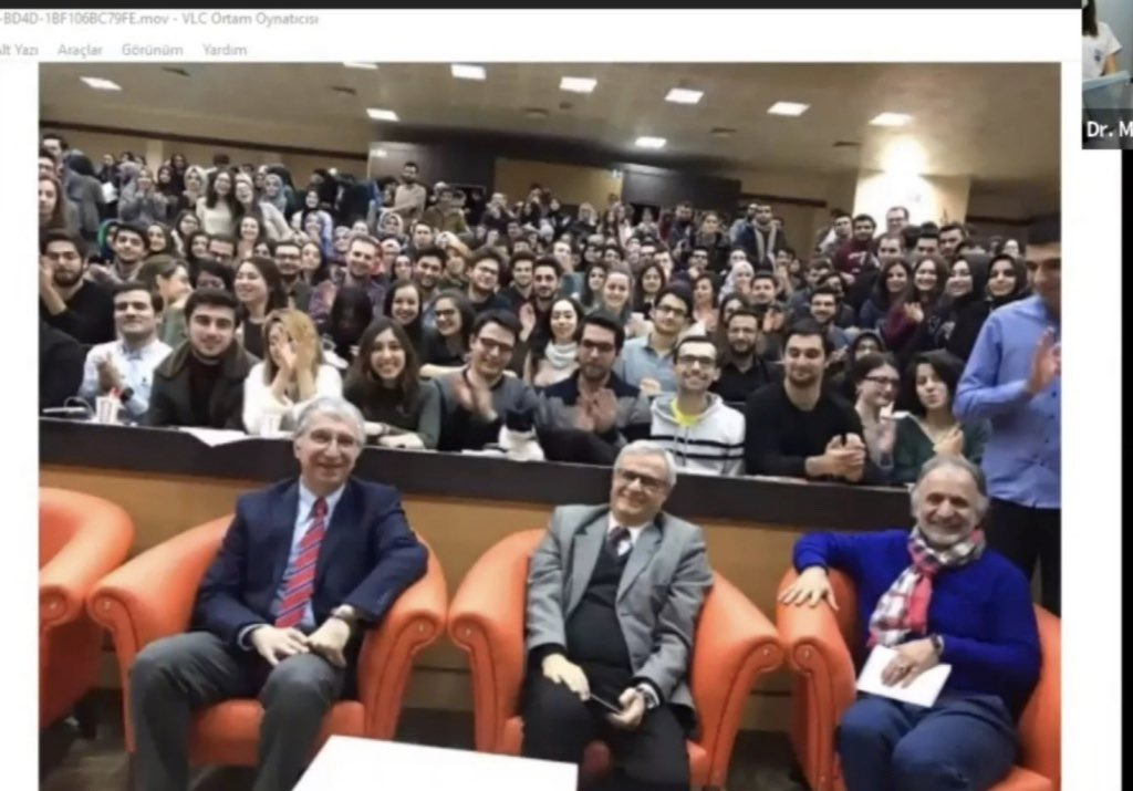 Çapa’nın üç devi. Birini kaybettik. Diğer ikisine Allah uzun ömür versin