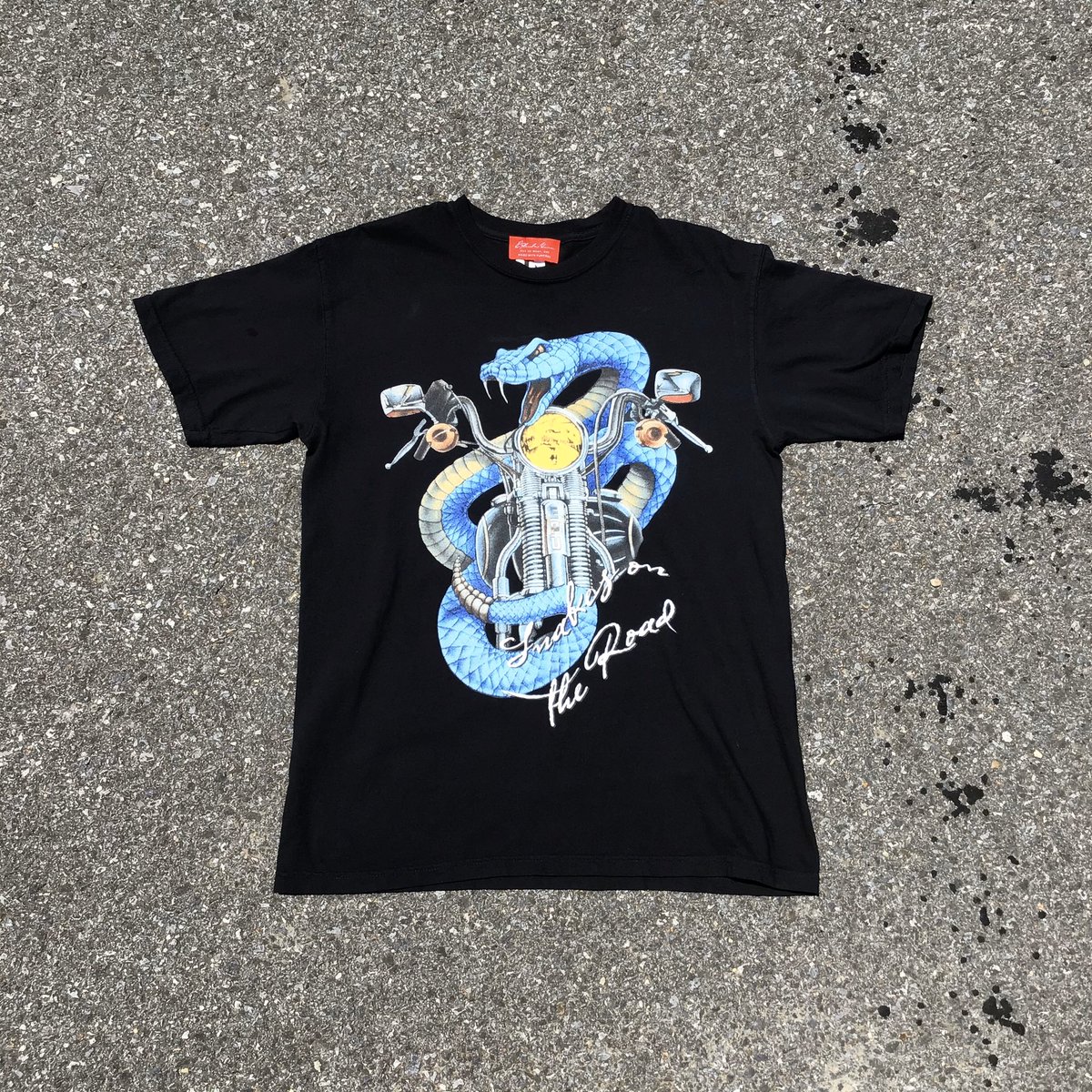 shaqsince95's tweet photo. Site is live!
6 new items 
2 tees shown

https://t.co/OvZbvnoMsk https://t.co/KhJB0lrR5q