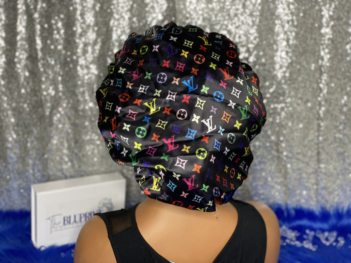 thebpcollection's tweet photo. FREE SHIPPING PLUS 15% OFF !GET YOURS TODAY! Beautiful &amp; Stylish enough to be worn Day or Night .
.

BENEFITS:
Perfect for dreads, braids, wigs and extensions to help prevent tangling and frizz
Light weight
Secure fitting elastic band
Allows your hair to Breath
Prevents breakage https://t.co/bKzdSheAcL