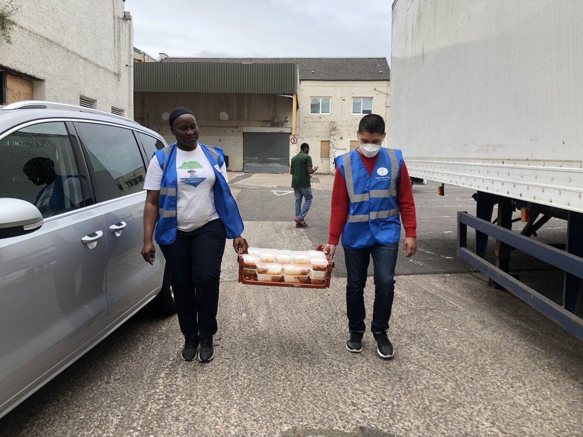 “The things we take for granted, someone else is praying for” <a href="/AMEAGlasSouth/">Ahmadiyya Muslim Elders Glasgow South</a> reaching out to <a href="/BjoAmara/">B.J.O AmaraAssociation</a> @GlasgowShelter with hit meals. #FridayMotivation #Ahmadiyya <a href="/HFI1995/">Humanity First International</a> <a href="/NewsMTA/">MTA News</a> <a href="/sadransaruk/">Sadr Majlis Ansarullah UK</a>  <a href="/Ansarullah_UK/">Majlis Ansarullah UK</a> <a href="/Isaar_UK/">Isaar</a> <a href="/catherineh710/">Catherine Hunter</a> <a href="/AMA_Scotland/">AMA_Scotland</a>