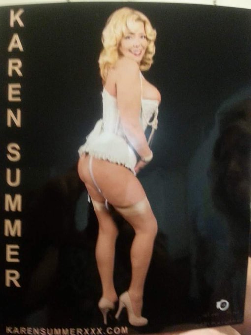 #ff Smooches 💋💋💋 https://t.co/1cHKBwRA9d<a href="/tag/ff"class="tags">#ff</a>