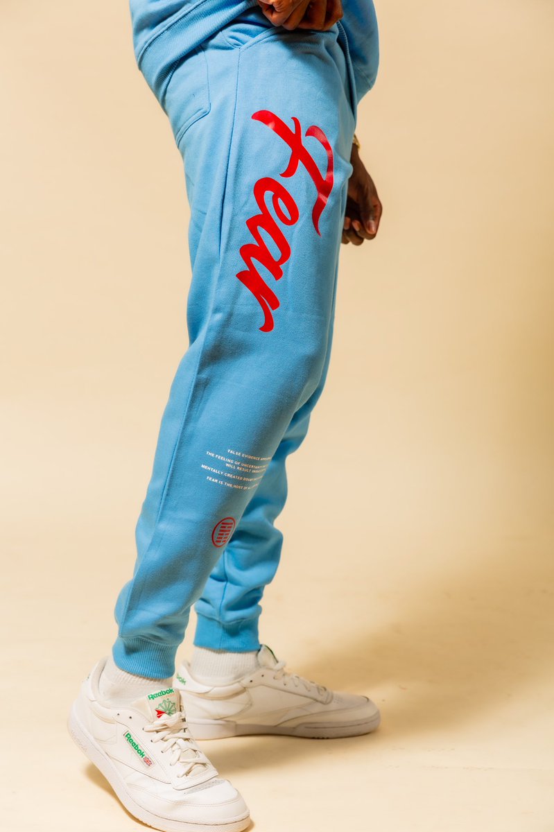 Stvckatl's tweet photo. “The world is like a huge red carpet to be walked on”
Red Carpet FEAR Sweatsuit inspired by the rolling camera moments 
Available at https://t.co/cWp5smvk5e
#fearcollection 
#stvck https://t.co/hOSIcTriuA