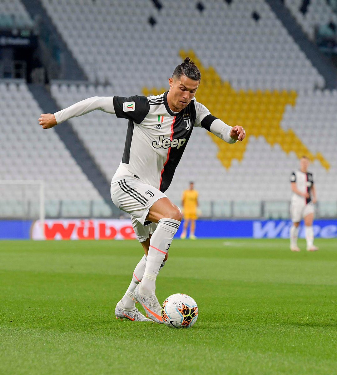 cristiano ronaldo safari boots