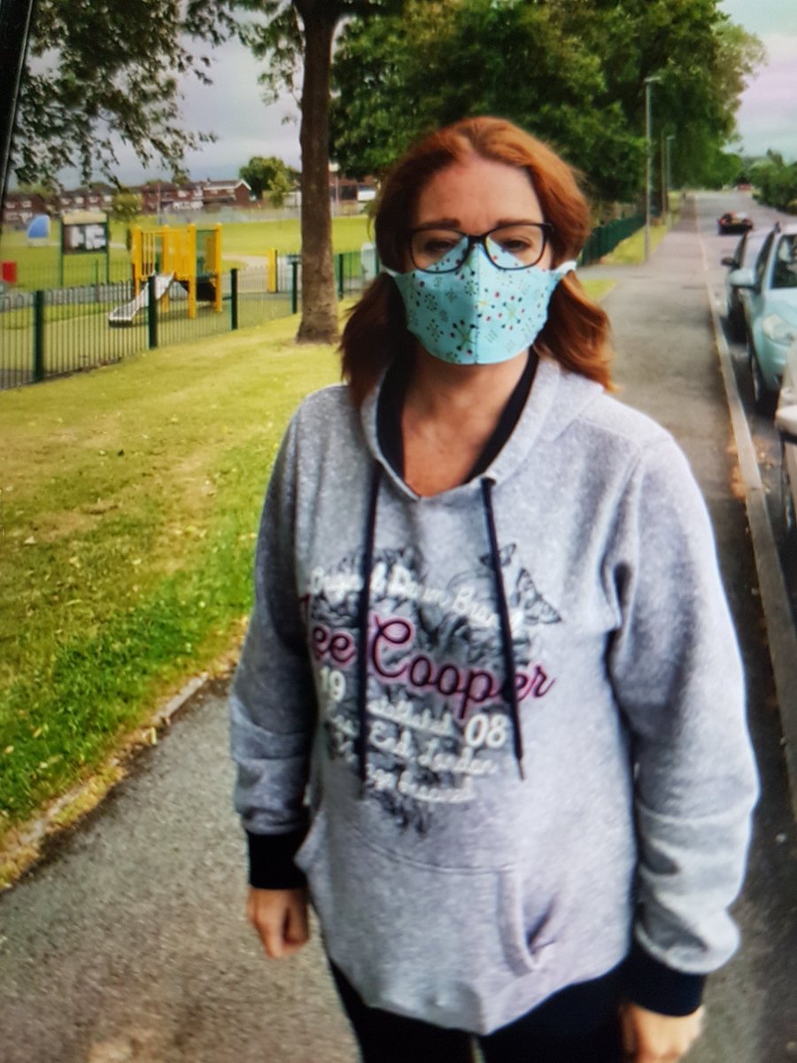 KellyKellymcox's tweet photo. Out and about with our Kath today delivering face coverings and a socially distanced walk with 2 of our #PauseStHelens Next Steps women. Fun,happiness,Friday,what a mix.π
@PauseOrg @sthelenscouncil https://t.co/MtlPhQzNEf