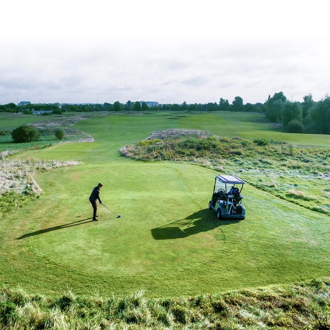 Weather for the rest of the weekend is looking good - give us a call from tomorrow morning to book your tee time!