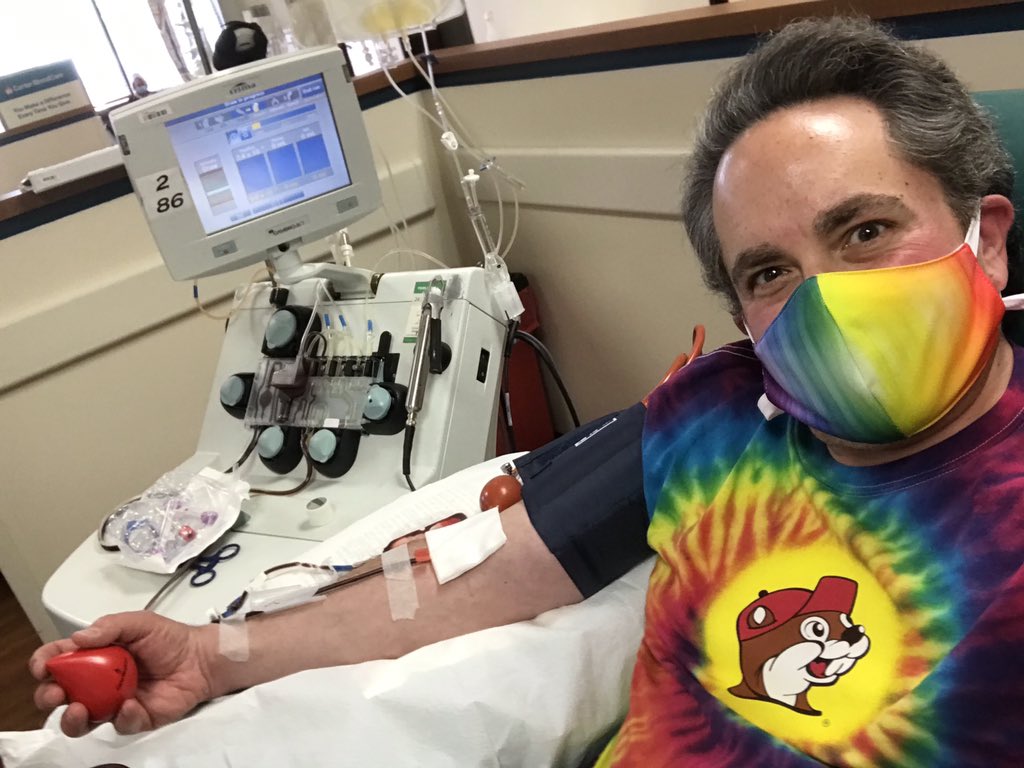 DeathFox99's tweet photo. Wearing my new #rainbow #COVID19 #QuarantineMask (from #MasksMadeHere) to support my #LGBTQ friends for #PrideMonth during today’s two-arm @CarterBloodCare #PlateletDonation. 💪🩸🏳️🌈
#GiveForLife #CarterBloodCare #Platelets #PlateletDonor #24Gallons #GiveBlood #Pride #Pride2020 https://t.co/lqrIXywEaU