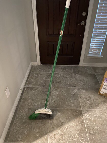 yoxics's tweet photo. The world went to shit ever since y’all did this dumb shit 😭 https://t.co/gSJmhcl3l8