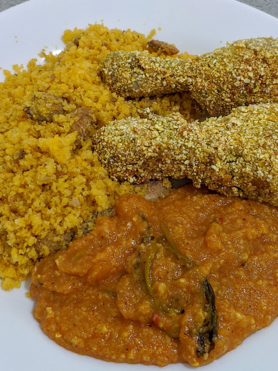 andreafrf's tweet photo. Aqui é nordestino raiz né pai

Pirão de Cuscuz
Cuscuz com sardinha
Frango empanado com Cuscuz https://t.co/GjwXuSJrpf
