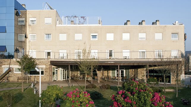 carolacaracola5's tweet photo. La empresa de residencias de mayores con mayor número de fallecidos en Galicia por coronavirus busca contratar estudiantes en Infojobs
https://t.co/xlumuOIM7O vía @eldiariogalicia
#BotarAFeijoo https://t.co/mKq1DuZbWL