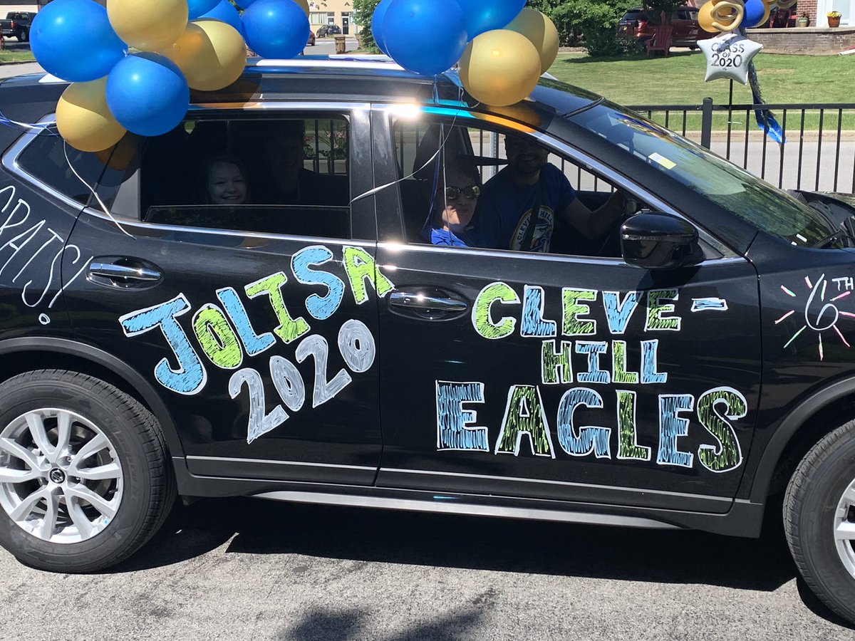 CleveHillES's tweet photo. 5th Grade ‘Drive-Thru’ Moving Up Ceremony! Congratulations Eagles! #QuarantineClass #Classof2027 https://t.co/AxHNR8z39i