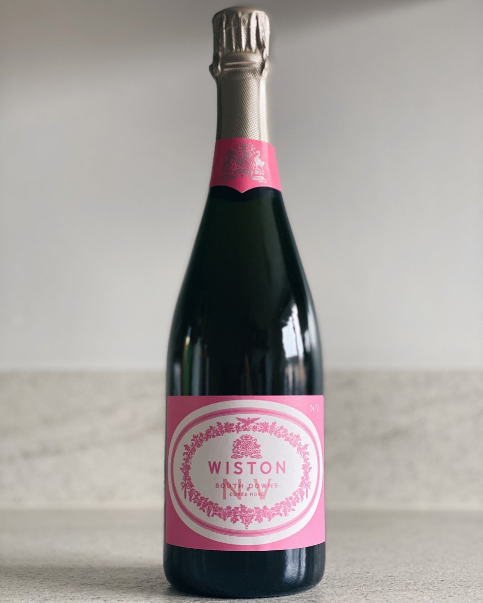 ER_Wines's tweet photo. We love Wiston Estate wines and their NV rose is one of our favourites at just £27.99 - it is soooo good for this price 👏🏼😍
Gorgeous fragrant notes of rhubarb, raspberry, strawberry, redcurrant, wild roses, lemon zest and a touch of sherbet on the finish.
https://t.co/62efQ6K4Xb https://t.co/7dDlzUt1nt