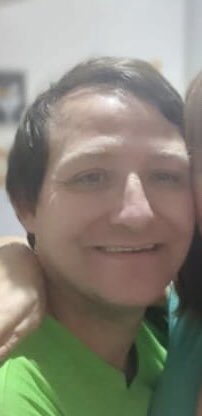 A mi no me gusta mostrar gente q podría tener el bicho pero cuando hay gente irresponsable q anda por la ciudad riéndose de todos y sin cuidarse me genera un poco de temor y bronca. Ahí les dejo una placa por las dudas