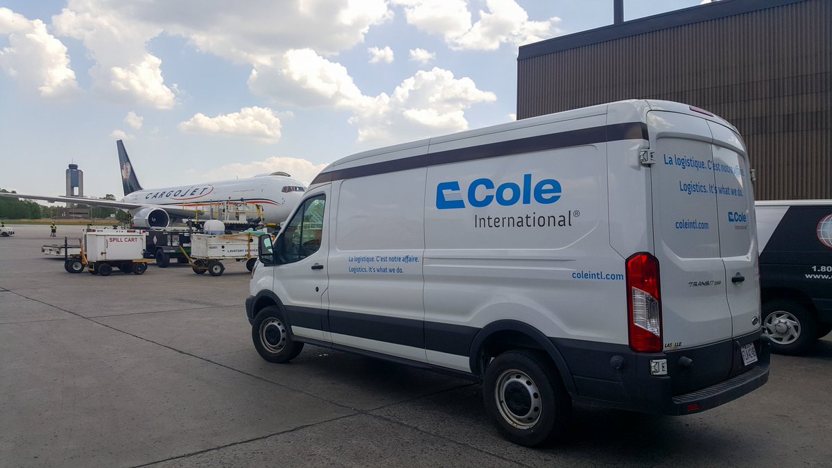 coleintl's tweet photo. Our Montreal Branch doing what they do best. Rush shipment or not, we've got you covered! #Coleintl #Logistics https://t.co/zt1gNYKtn7