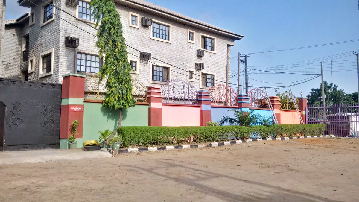 paintplusnig's tweet image. Our work speaks for us.
How we met it.
How we left it. Pls RT, our clients are on your TL. We know they are.
#HappyCustomers
#Paints
#PaintPlus
#Obaseki
#JuveMilan 
#NotjustokVS
#AMTurnUpFriday