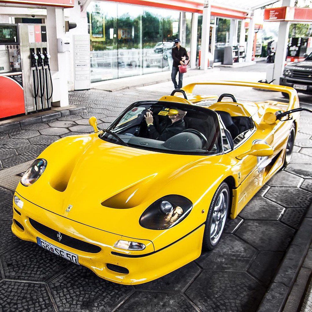 #FerrariFriday #FillUpFriday #F50