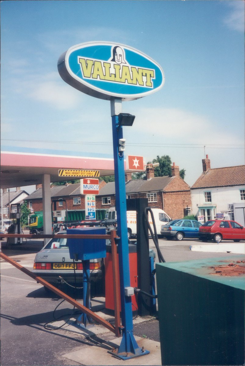 Day 173 of  #petrolstationsValiant sign at Murco, Richard Dear, Horncastle, Lincs 1999  https://www.flickr.com/photos/danlockton/16084697077/  https://www.flickr.com/photos/danlockton/16083035908/Valiant, with an oddly sad-looking knight, was a short-lived brand that Texaco created in the early 80s for its authorised distributors to use.