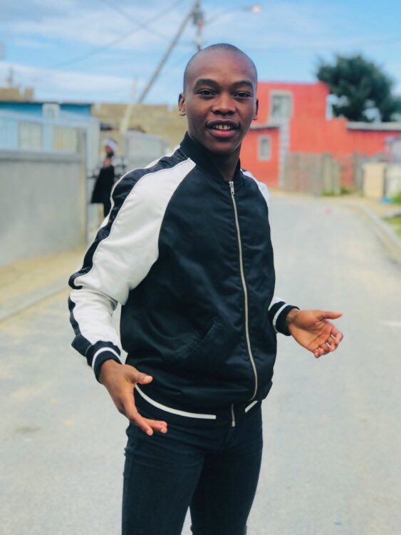AyzomanB's tweet photo. Your favorite Dj &amp; Producer ❤️🇿🇦#Ayzoman#bathathebonke https://t.co/ZXTQygVT7K