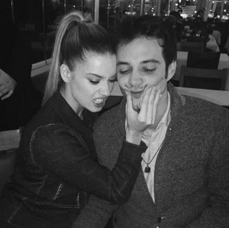 dazecamm's tweet photo. https://t.co/1qObK6E0KZ