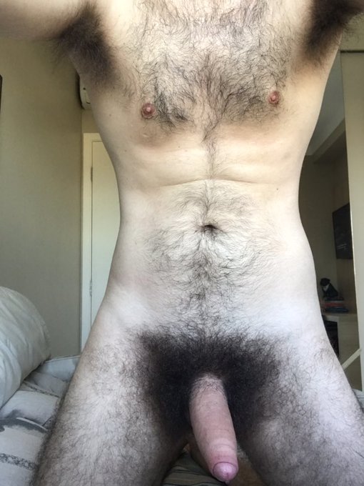 Someone wanna bury the face down here? 😈 https://t.co/SwFQ0gt0c6 just posted a bunch of new pics and