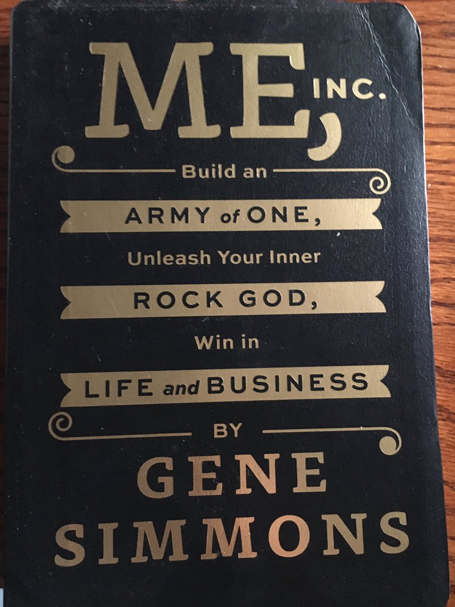 harigtweets's tweet photo. What can you get for $1.44 on https://t.co/LF4SOJkviG? How about an autographed copy of @genesimmons #MeInc? Yup!! Didn’t have a clue I was getting this deluxe edition...🤟😁 https://t.co/xnZjDDAWXE