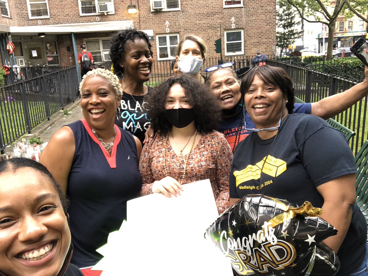 SchoolWadleigh's tweet photo. Jenancy, Nasier, Meliya, Tyra , Joandri and Glorianny!!! Middle School Grade 8 Class of 2020 https://t.co/SmuPSSIW8l