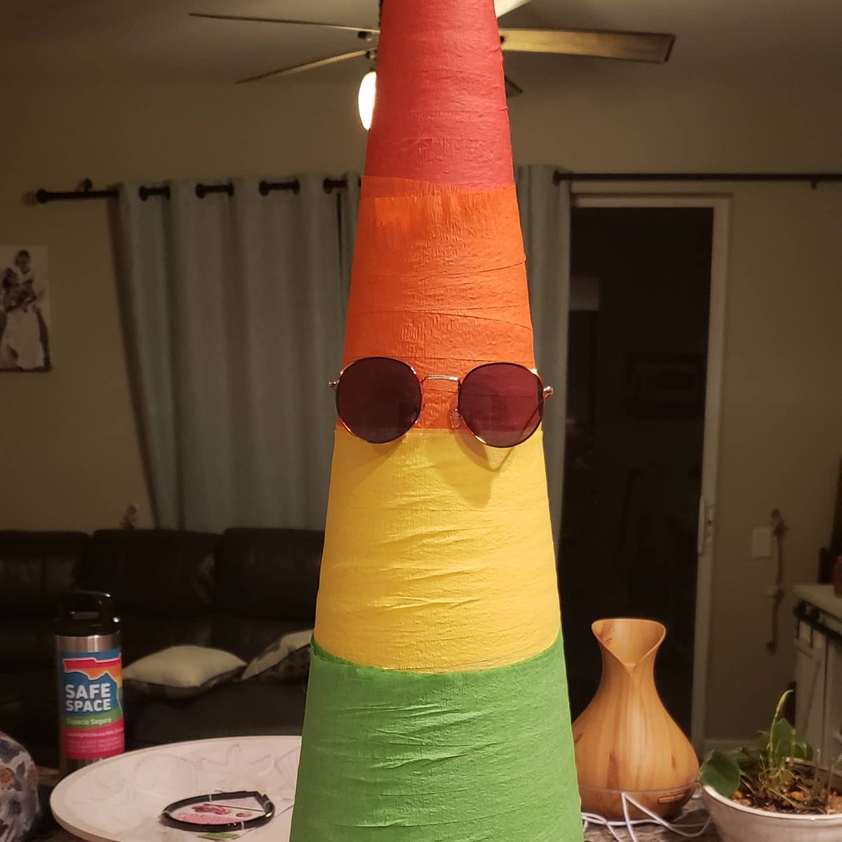 MeganRegula's tweet photo. Working on our decor for Project Pride SRQ Parade tomorrow! #Pride2020 #projectpridesrq #loveislove #lovealwayswins #wifeylife #rainbow https://t.co/ZpQSYsVmZt