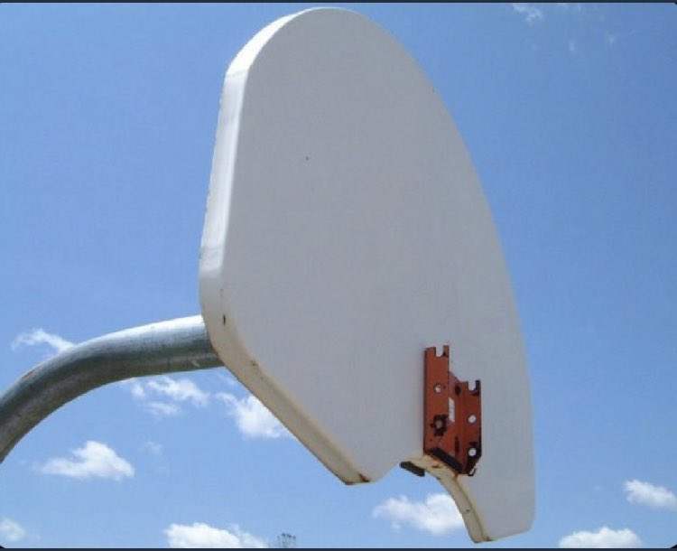 ImMarbii's tweet image. Bitches be talking about "shoot your shot"