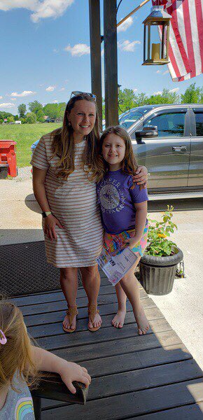 MrsEppich's tweet photo. Visited my students yesterday and today to say goodbye for the summer! It was so nice seeing them in person again! I hope everyone has a wonderful summer! #WARH https://t.co/9Bm7kC2Ov9