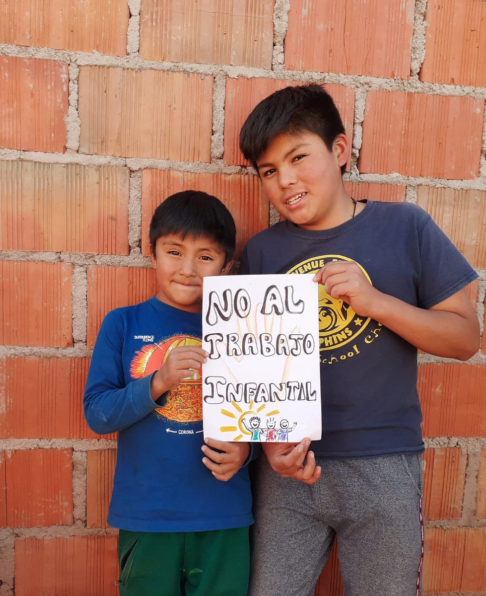 cusimakycusco's tweet photo. 🚩NO AL TRABAJO INFANTIL

"En la realidad peruana existen niños y adolescentes que laboran en condiciones riesgosas, vendiendo dulces, lavando coches, lustrando zapatos..., la mayoría son niños que provienen de las zonas rurales. https://t.co/1adwnyua5M