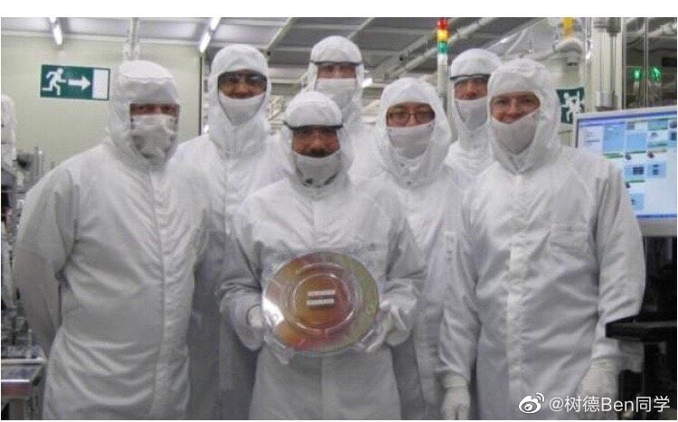 WenLianYang1's tweet photo. #ywork
Clean room. https://t.co/xMs7Ws5gHZ