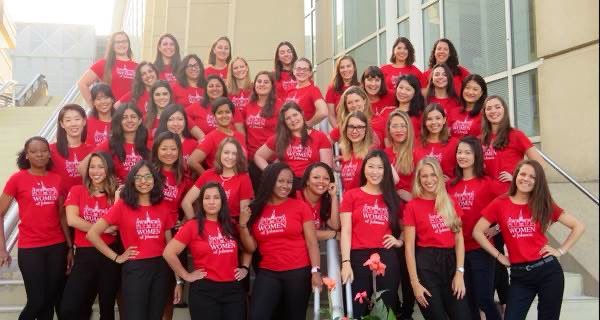 Judi_Byers's tweet photo. No matter the distance, our #CornellMBA women stand strong and #together at the annual @fortefoundation MBA Women's #Leadership Conference! 🐻❤️ #morewomenleading #Cornell #GoBigRed (📸: from 2019 #Forte conference) https://t.co/QgK8BT58FV