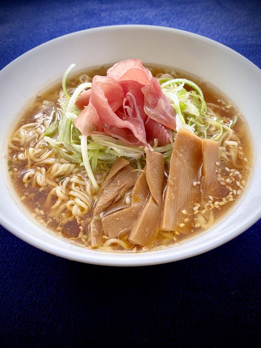 日清出前一丁のtwitterイラスト検索結果