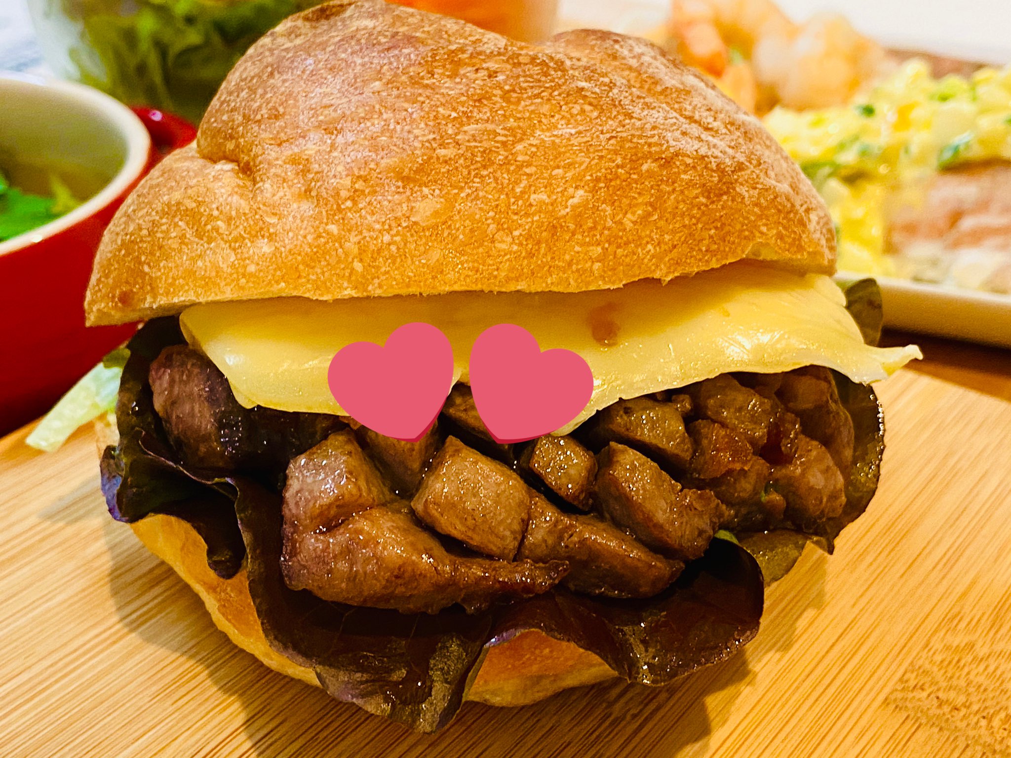 仙台名物牛タンバーガー サラダ スープ Ultimetw 仙台名物牛タンバーガー サラダ スープ Ultimetw
