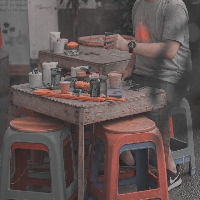 Bangapip98's tweet image. ~ 𝕮𝖆𝖋𝖊 𝕭𝖗𝖔𝖜𝖓 𝖁𝖊𝖒𝖎𝖑𝖎𝖔𝖓 ~
Bagi bagi preset gratis lagi dong
#presetlightroom #preset #lightroomtutorial