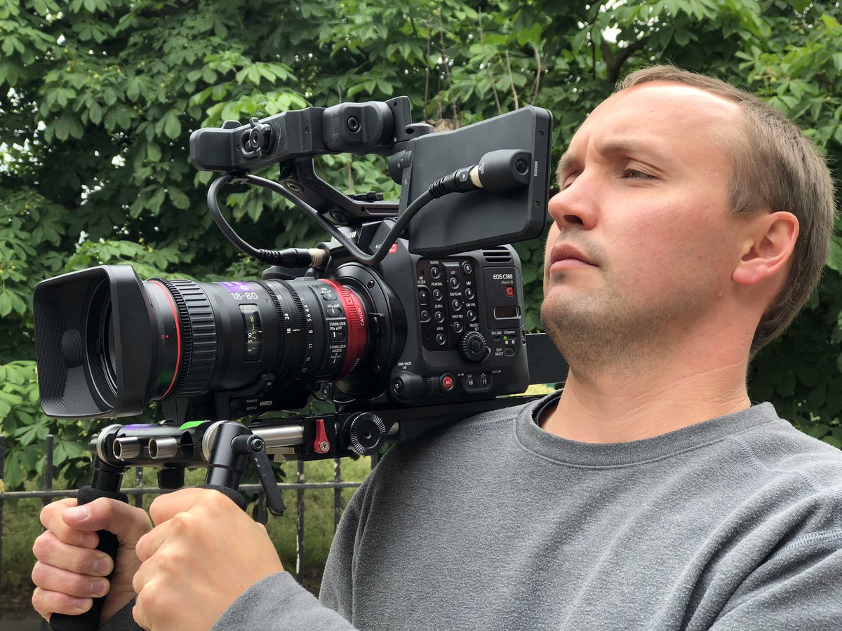 camera_channel's tweet photo. Big thank you to @mattward66 for helping out with our camera tests of the @CanonEMEApro @CanonUKandIE #Cinemaeos #C300-3 today. Not optimum rig but it worked. #cinematography #setlife #cameratests #filming https://t.co/QQuqZaKUgS