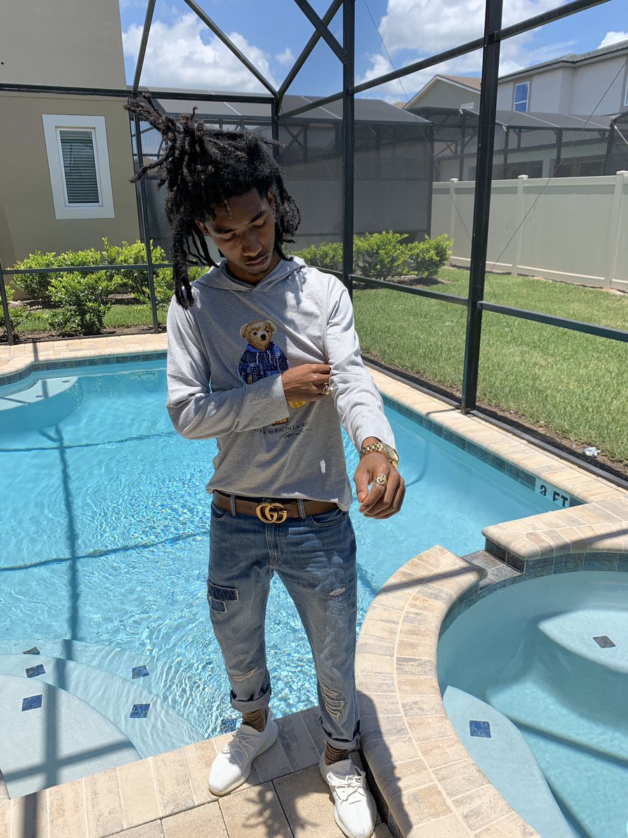 WeaWaldo's tweet image. I Kno My Nigga Made It To Heaven I Kno It 👼🏾 Wish I Could Kall His Phone N Tellem How It’s Goin 💔#LlKB