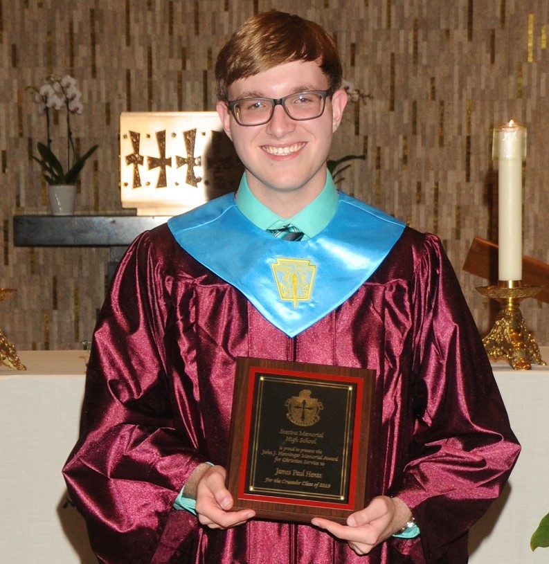 ScecinaNow's tweet photo. Class of 2020 - It's time to vote for a classmate as the John J. Henninger Christian Service Award recipient. 
✔️Vote by Monday, June 22
@Scecina20

Go Here👇To Vote 

https://t.co/eNHbsrzl29 https://t.co/WYDpfInIiT
