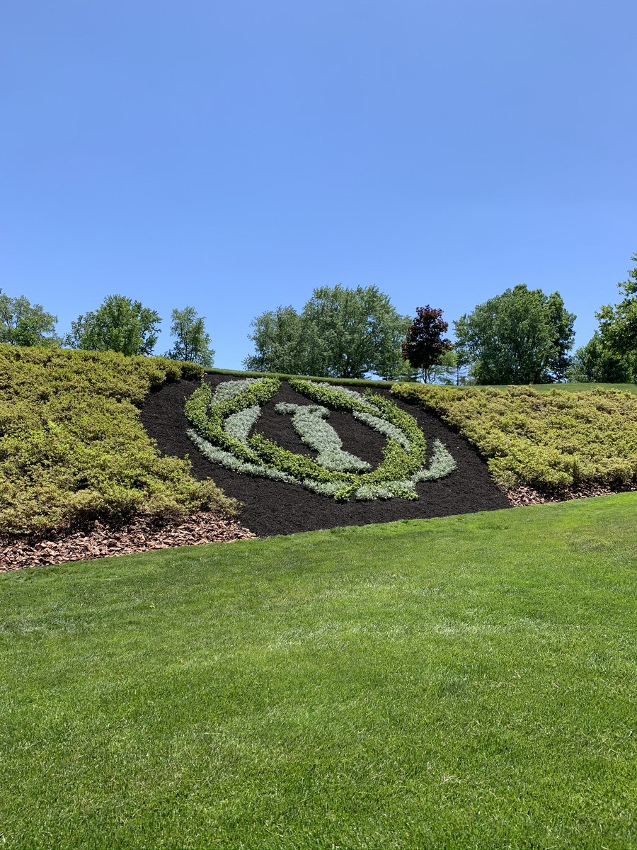 CovertBilly's tweet image. One month until we host back to back PGA tournaments ⛳️🏌🏽 #dialedin #workday #thememorial