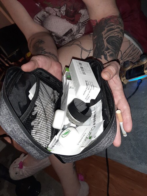Oh the goodies https://t.co/WATXjxsiN9<a href="/tag/callofduty"class="tags"><span>#callofduty</span></a><a href="/tag/cod"class="tags"><span>#cod</span></a><a href="/tag/ps4share"class="tags"><span>#ps4share</span></a>