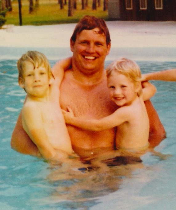 Scott Hanson tweet media