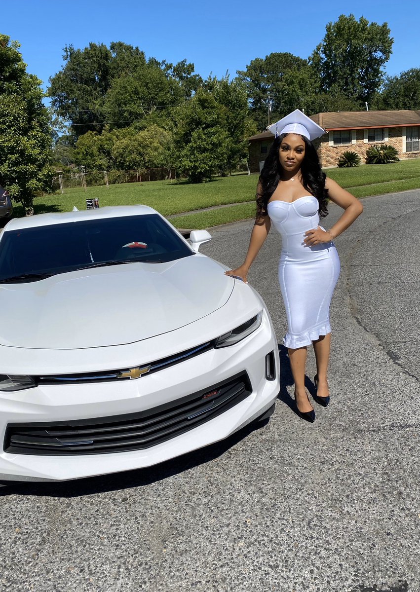 Sooo I’m graduating today from THE McKinley Senior Highschool today!!Ⓜ️ This is the beginning of everything I want!!