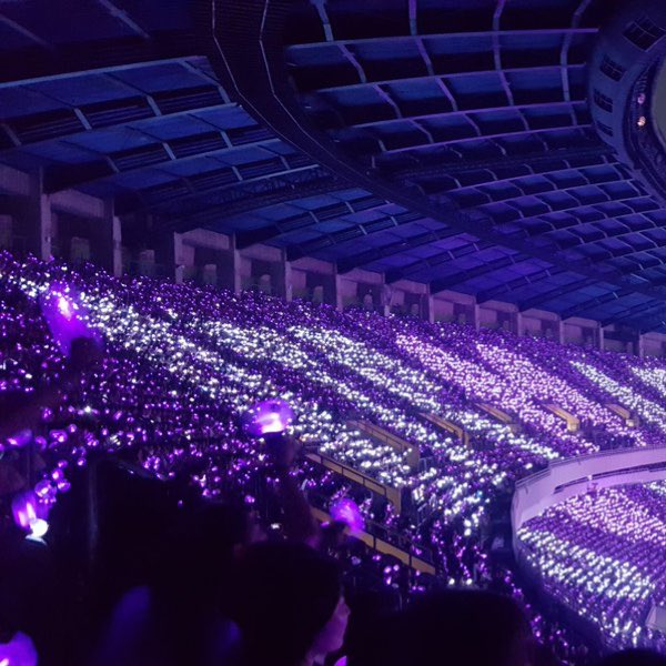 bubblebangtann's tweet photo. happy 7th anniversary 💜🥺#7YearsWithBTS #7ToEternityWithBTS https://t.co/8l2Cis6guJ
