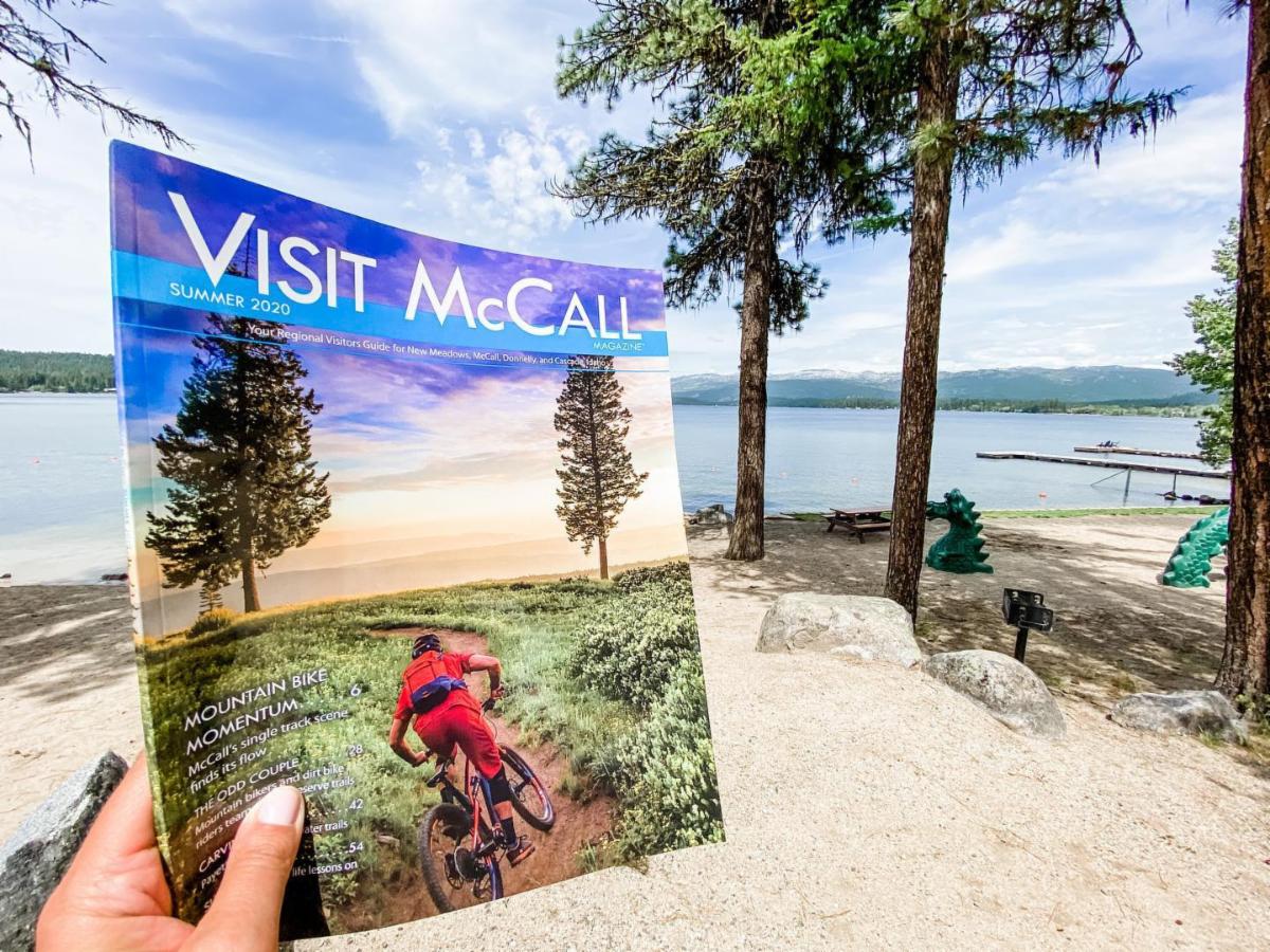 June 2020 Chamber Newsletter! conta.cc/2MRaMr5