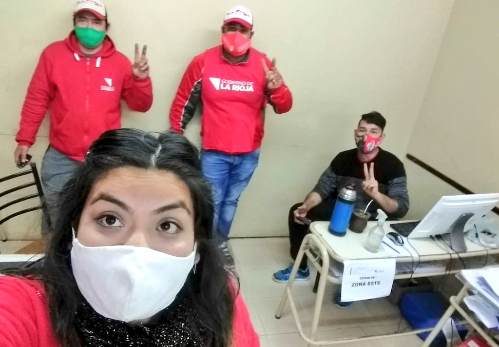 GulyArias's tweet photo. Noche de Operativo.. #ConLaGuardiaEnAlto con los #Cumpas #COE .. 
@Sec_ReInst @TeresitaMadera. @GringoAvila1 @gtejed @FlorrCalivaa https://t.co/XIZdLlU4db