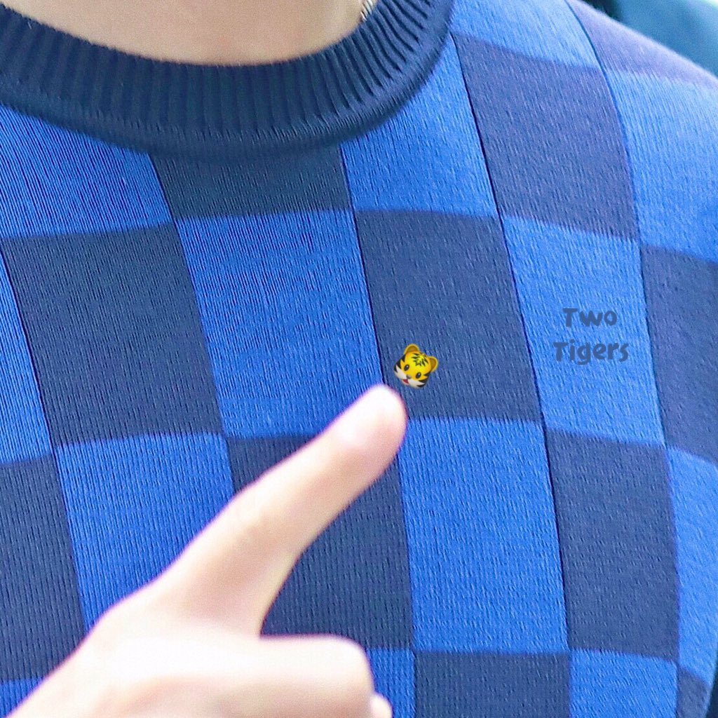 200612 뮤직뱅크

너무 귀여워ㅜㅜㅜㅜㅜㅜㅜㅜㅁㅊ겟어ㅜㅜㅜㅜㅜ
#이동해 #동해 #DONGHAE #슈퍼주니어 #leedonghae <a href="/donghae861015/">Super Junior 이동해</a>