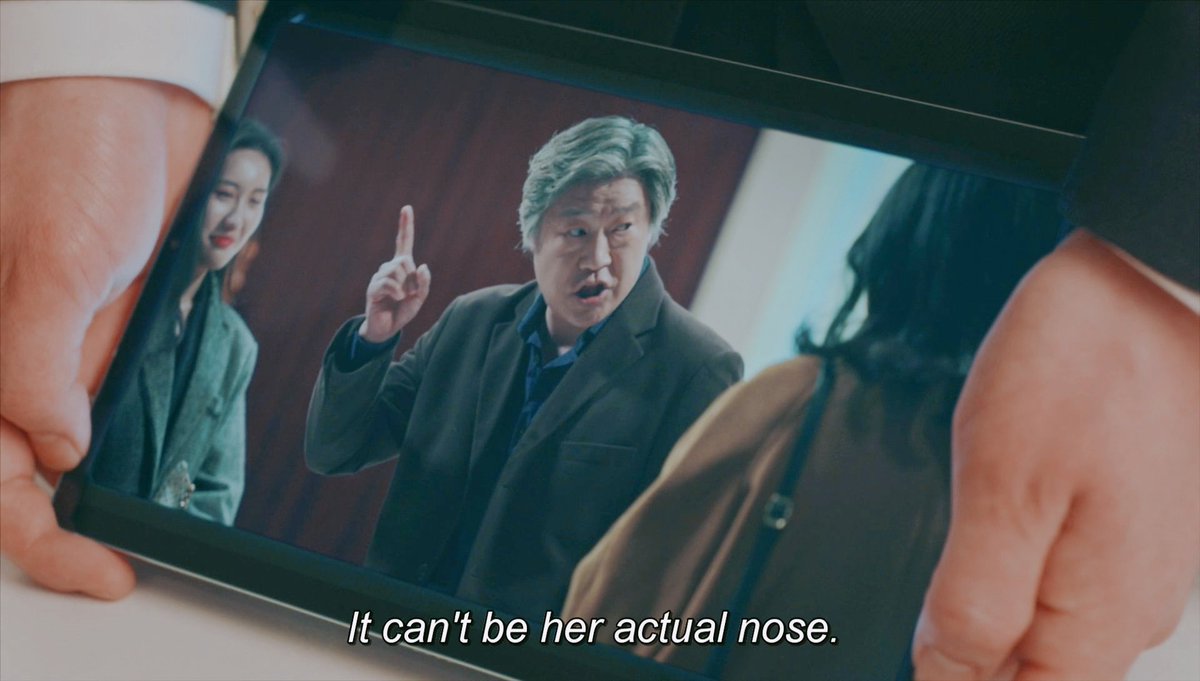 Then, we have her fellow politicians (even from her party) not taking GSR seriously as PM because she's a good-looking and stylish woman and because THEY made her PM, not GSR herself with her hard work.And while sexism in politics is realistic, GSR never grew past that.