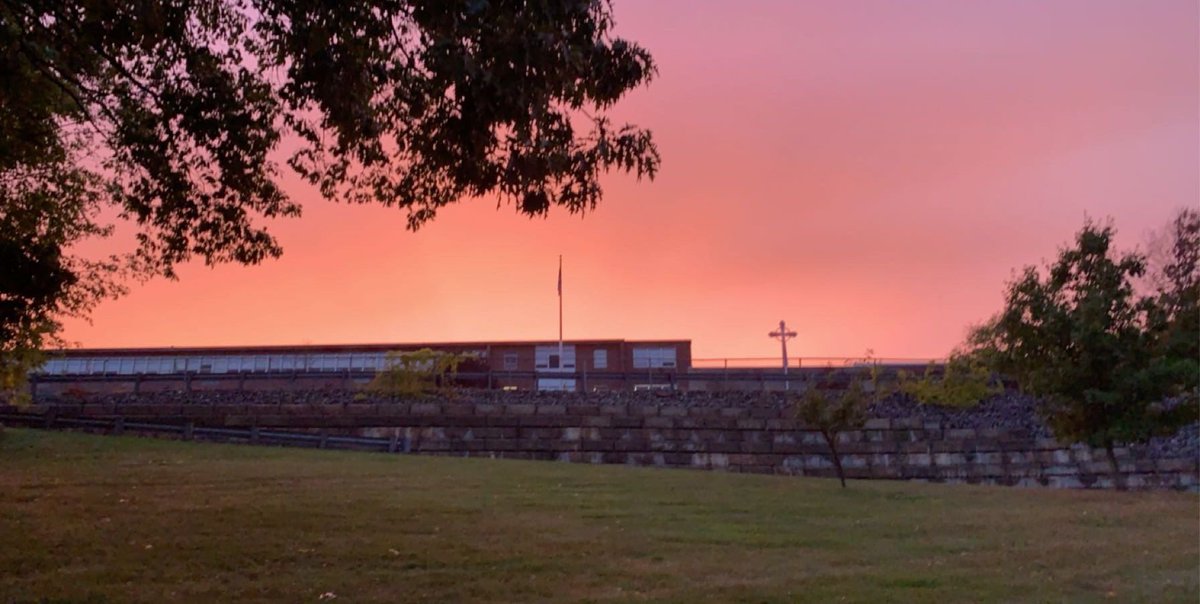 Head over to our Facebook page for a Farewell Message from Dr. Driscoll 💜 facebook.com/stpetermarian/…