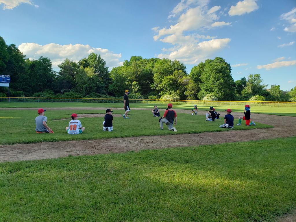Marty hosting a socially-distanced clinic for <a href="/eastonybl/">Easton Youth Baseball League</a> minor leaguers. Good to be back on the field!