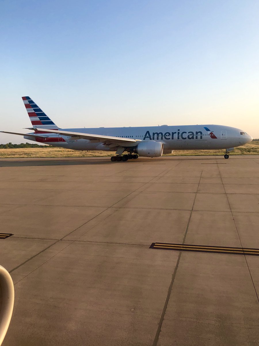 FlyingHighRyan's tweet photo. The @BoeingAirplanes 777 turns 26 today; the jet first flew on this day in 1994. https://t.co/mIzlgGWfYS